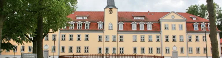 Schulförderverein des Spezialgymnasiums für Sprachen Schnepfenthal e.V. Header