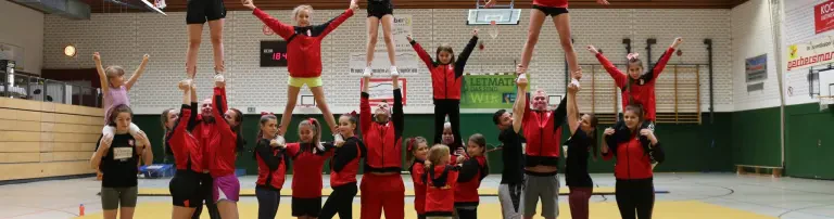 Power Bolts Cheerleading- TuS Iserlohn 1846 e.V. Header