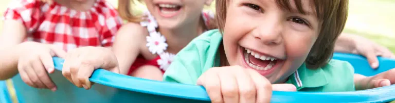 Unsichtbär  - Das Projekt für Kinder und ihre Familien. (Der Herzkalender wird zum UNSICHTBÄR) Header