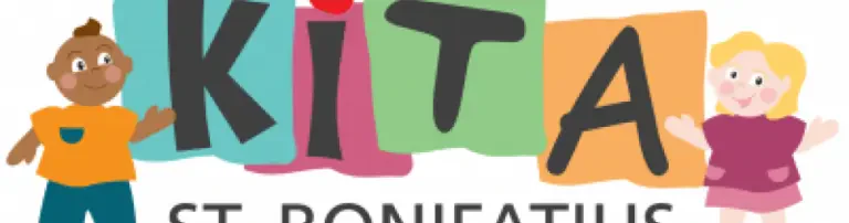 In unserer Kindertagesstätte spielen 55 Kinder im Alter von einem bis sechs Jahren. Diese werden in zwei Krippengruppen sowie einer Kindergartengruppe betreut. Header