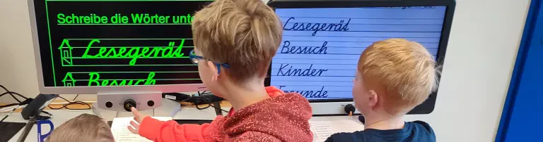 Bildschirmlesegrät für stark sehbehinderte Kinder Header