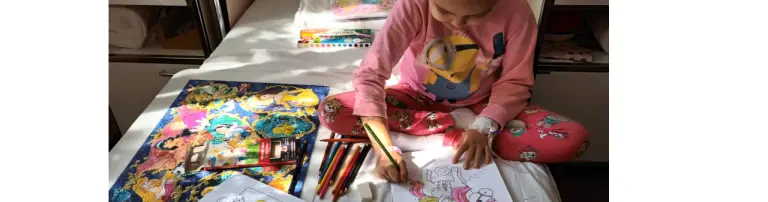 Wir unterstützen mehr als 50 Projekte! Ein Beispiel: P.A.V.E.L. - Hope Box Header