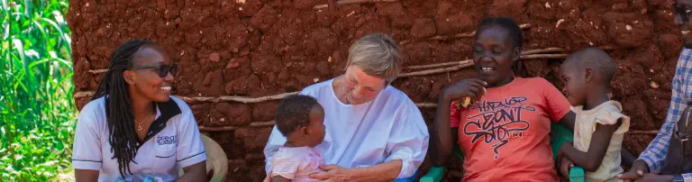 Die Kinder aufwachsen sehen - Therapie für HIV-infizierte Schwangere in Kenia Header