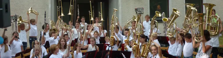 Ausstattung unserer 3. Bläserklasse Header