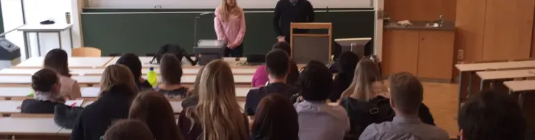 Ausbildung der neuen Beraterinnen und Berater für die Refugee Law Clinic Passau Header
