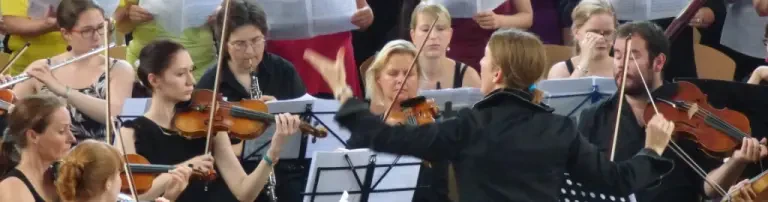 Multikulturelles Konzert K. Jenkins: Stabat Mater Header