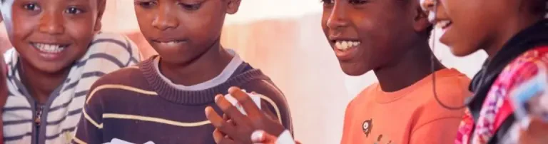 Ein Umweltkartenspiel für Schulkinder in Madagaskar Header