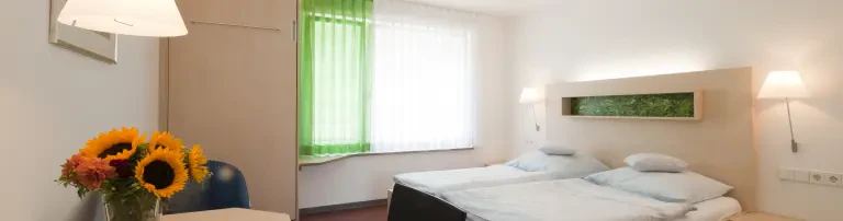 Übernachtungen im Elternhaus Header