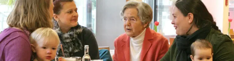 Erzählcafé-Aktion 'Der Start ins Leben' – Erzählcafés zu Schwangerschaft und Geburt Header